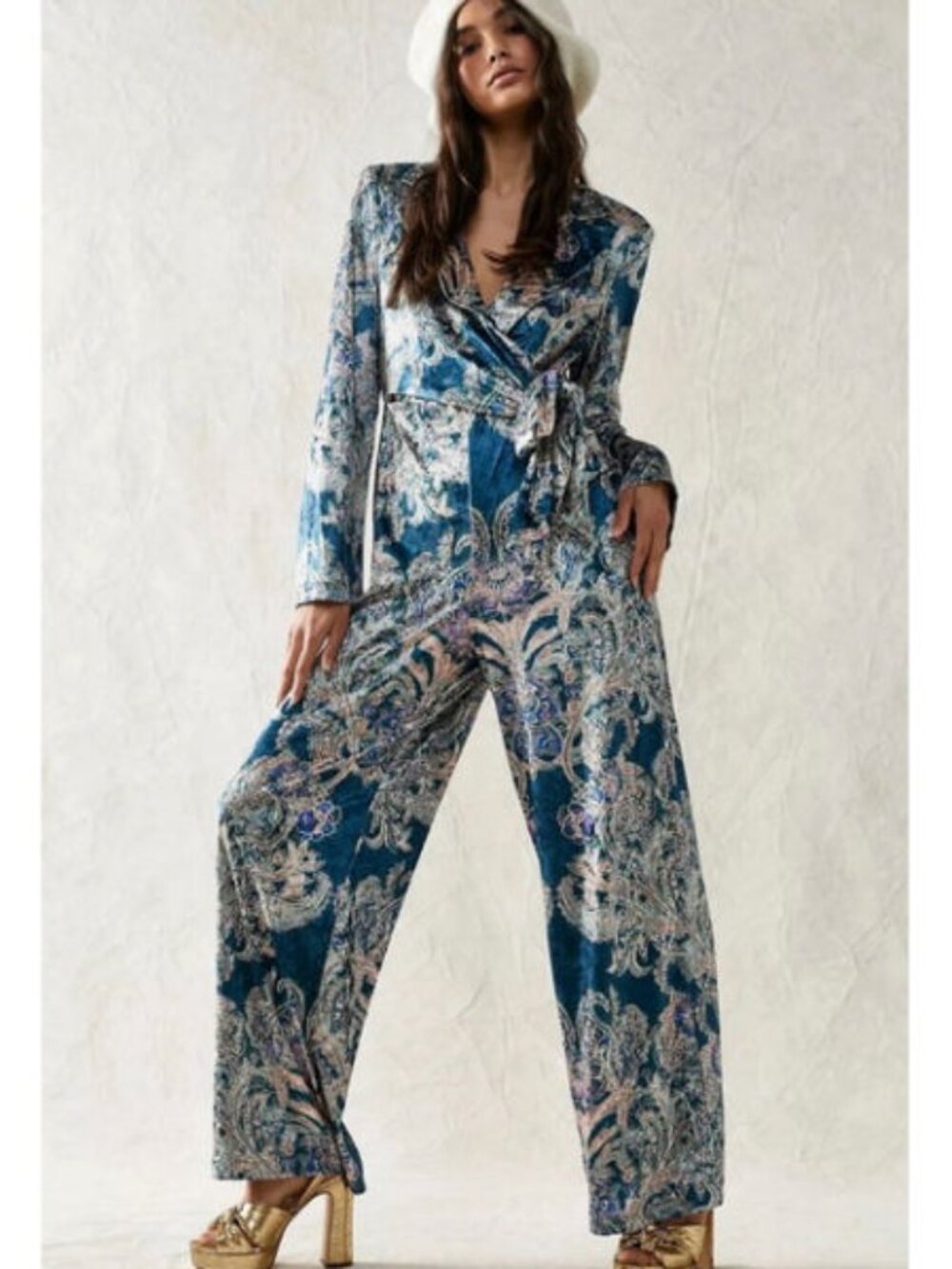 Free People Delphine Velvet Jumpsuit Size XL Floral Wide Leg Wrap Retro Boho EUC